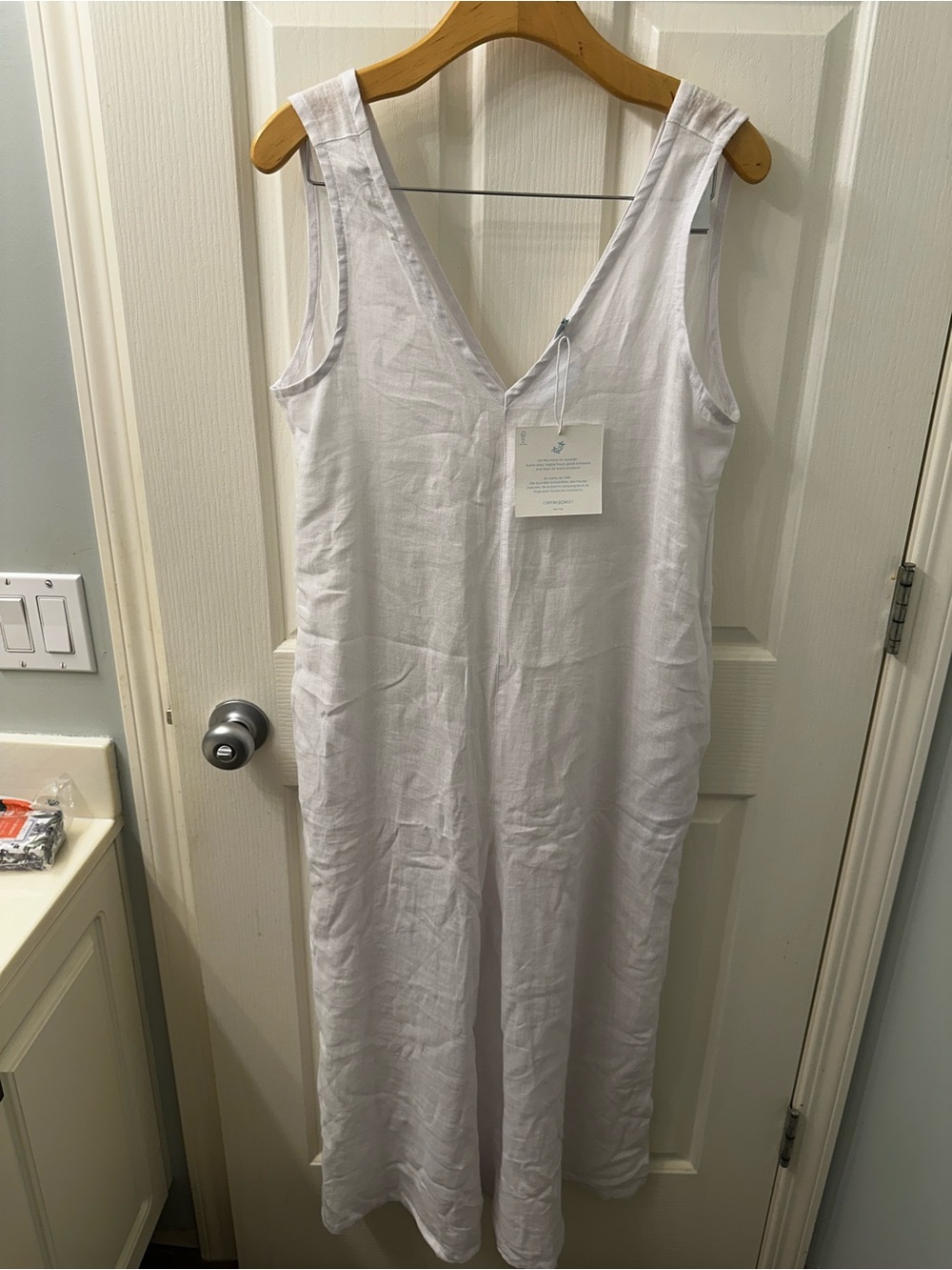 Cynthia Rowley White V-Neck Sleeveless Romper